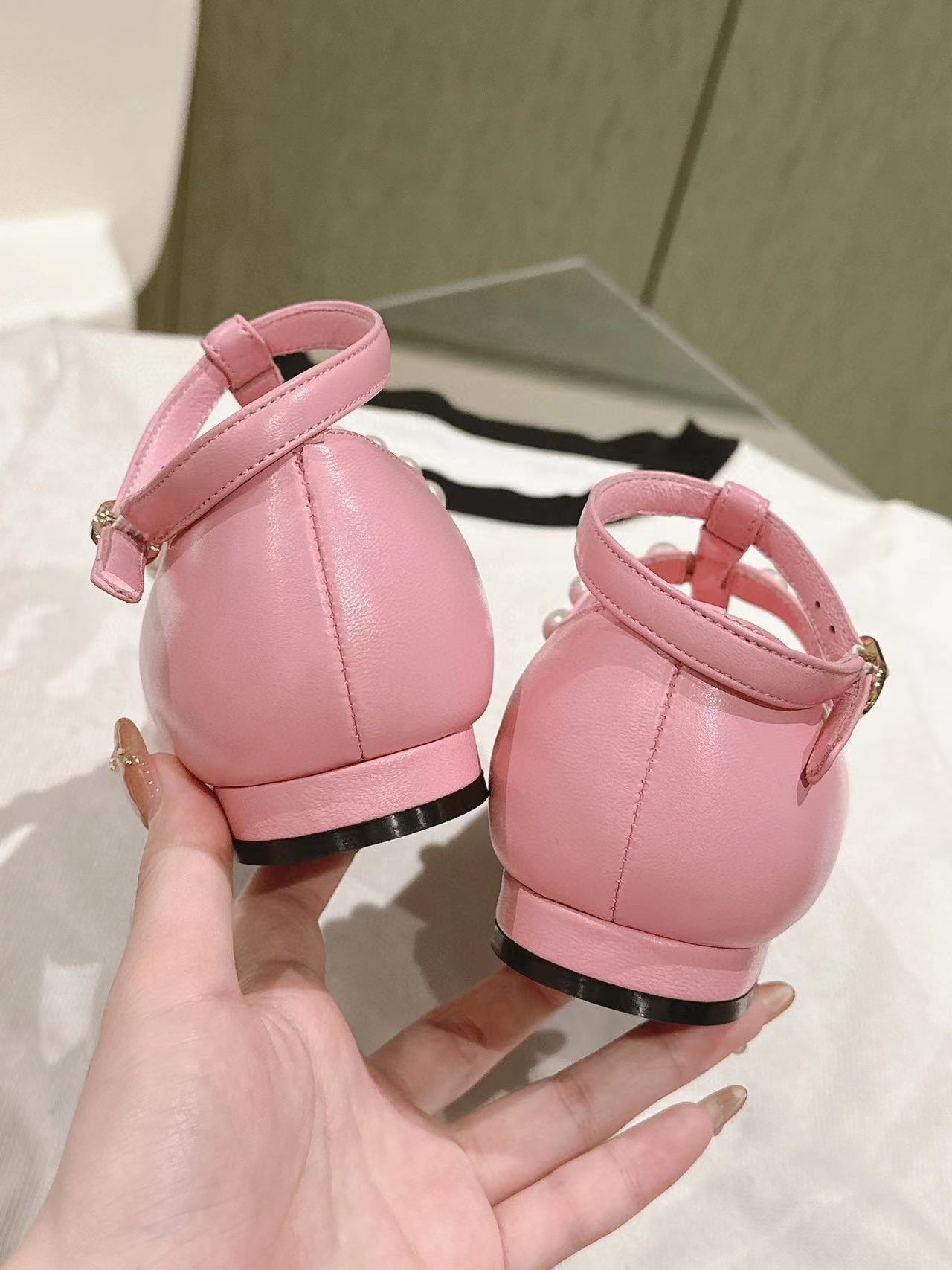 CHANE1 高品質パールフラットシューズ【50％割引+送料無料】