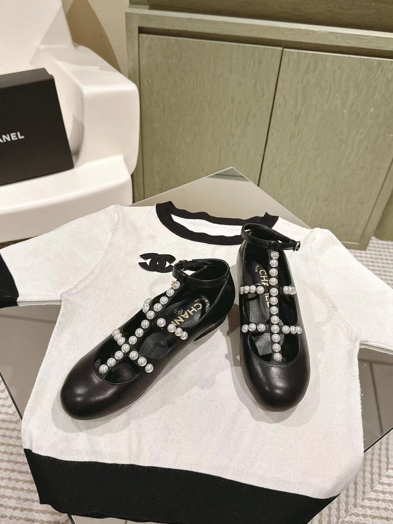 CHANE1 高品質パールフラットシューズ【50％割引+送料無料】