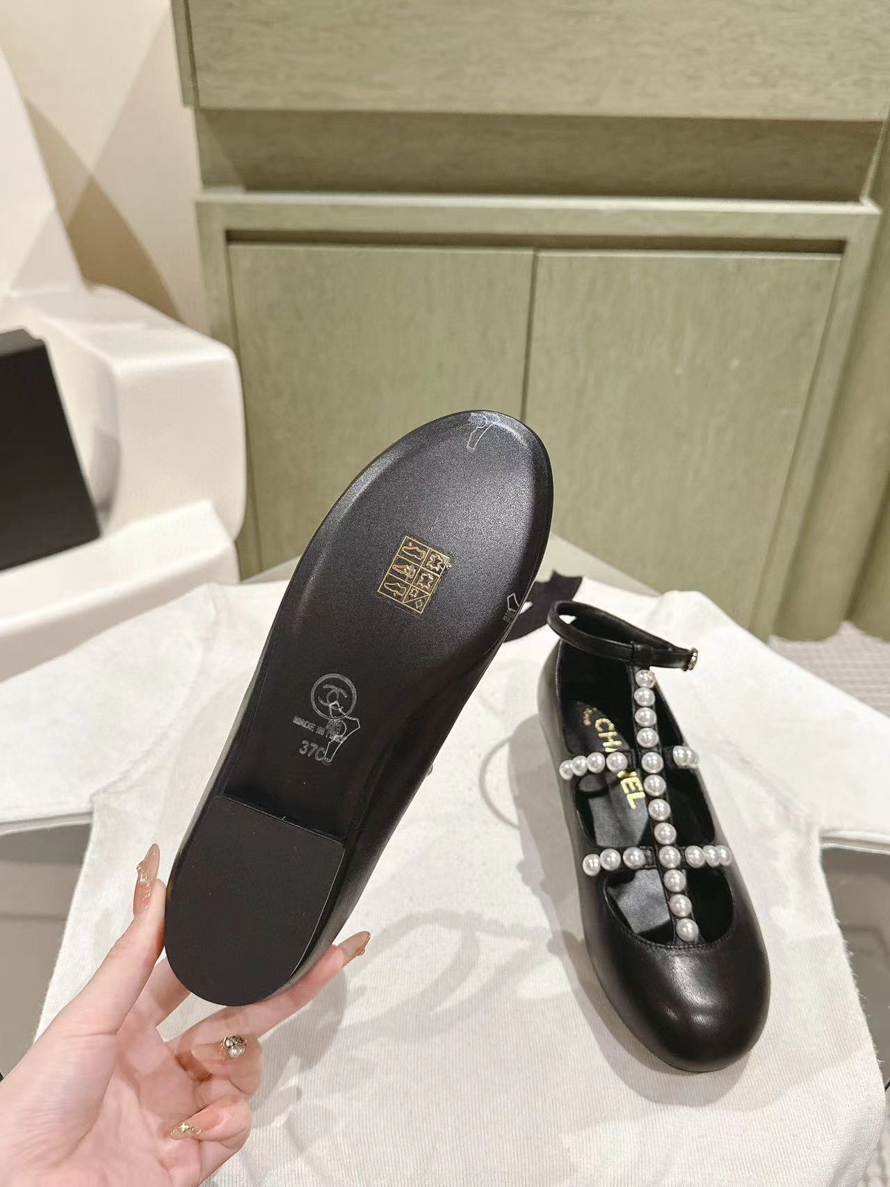 CHANE1 高品質パールフラットシューズ【50％割引+送料無料】