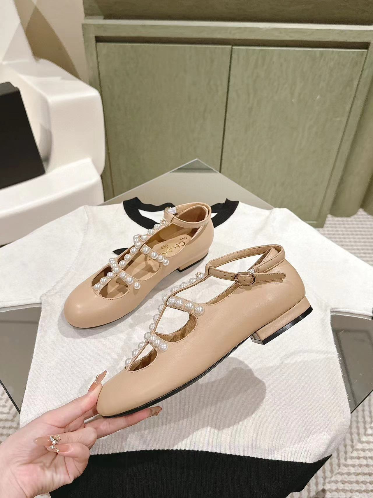 CHANE1 高品質パールフラットシューズ【50％割引+送料無料】