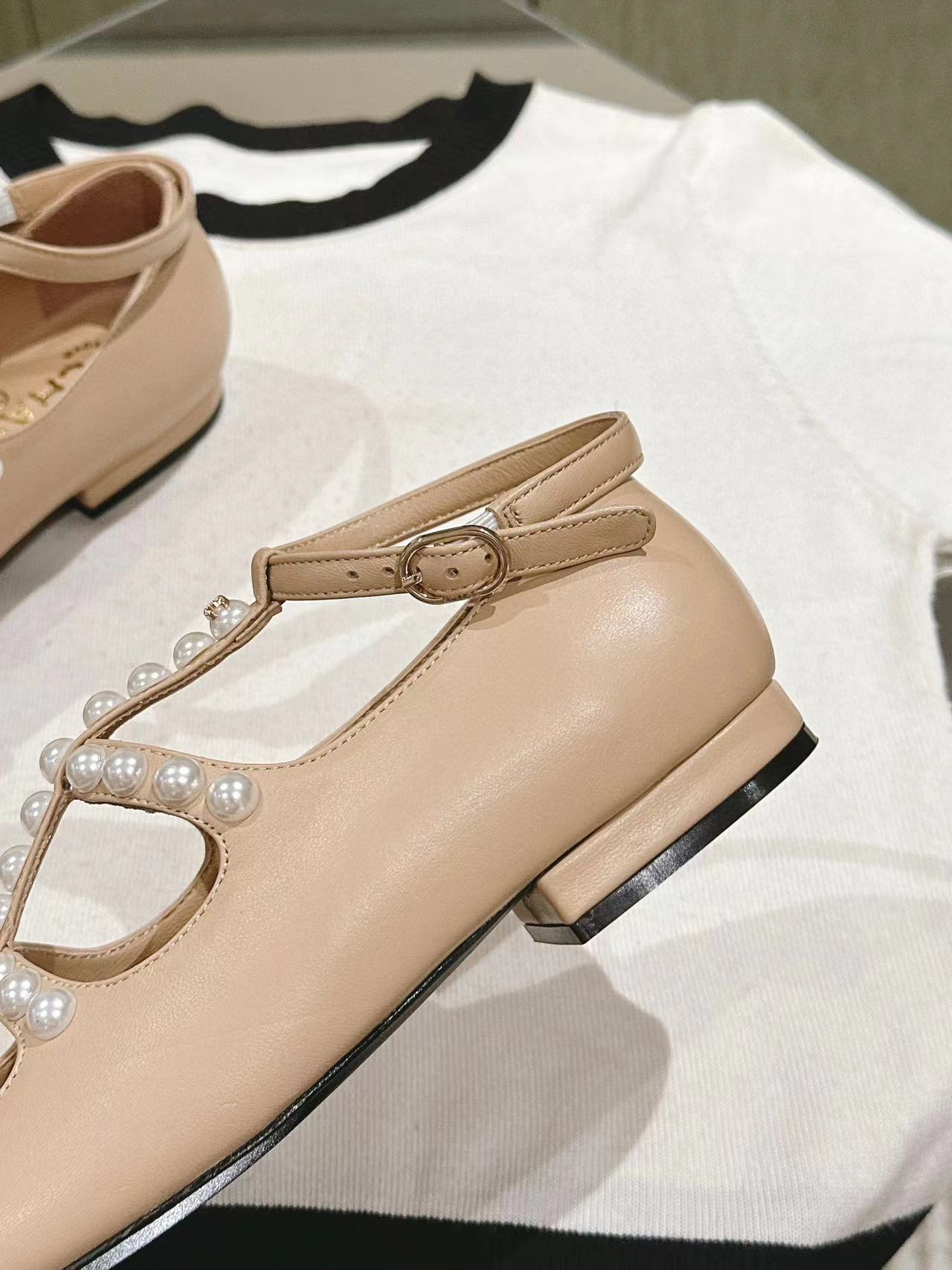 CHANE1 高品質パールフラットシューズ【50％割引+送料無料】