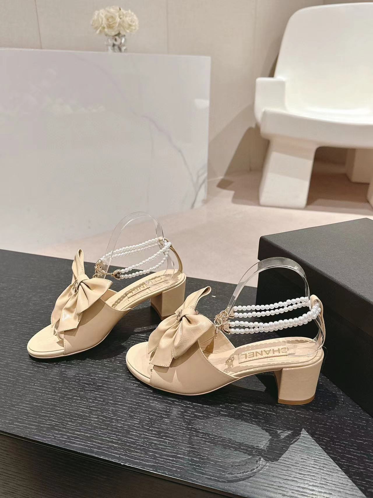 CHANE1 高品質パールチェーンハイヒールサンダル【50%割引+送料無料】