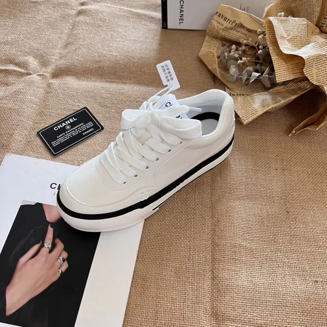 CHANE1 レースアップカジュアルホワイトシューズ【50%割引+送料無料】