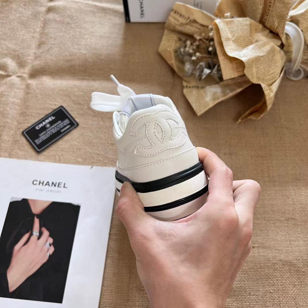 CHANE1 レースアップカジュアルホワイトシューズ【50%割引+送料無料】