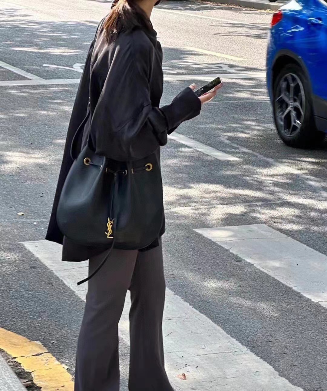 YSL 牛革ショルダーバッグ【50％割引+送料無料】