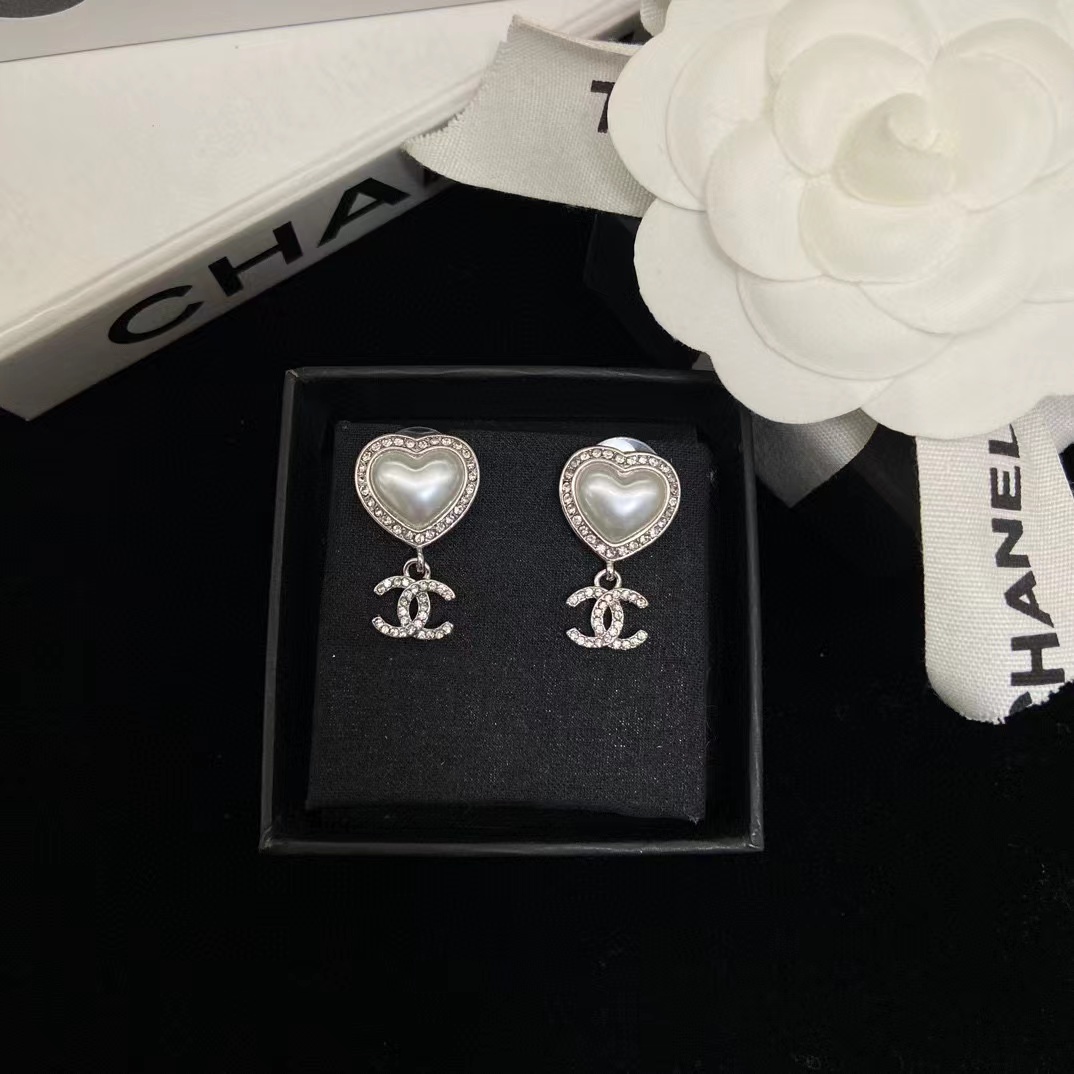 CHANE1 ハート ダブルC ピアス【50%割引+送料無料】