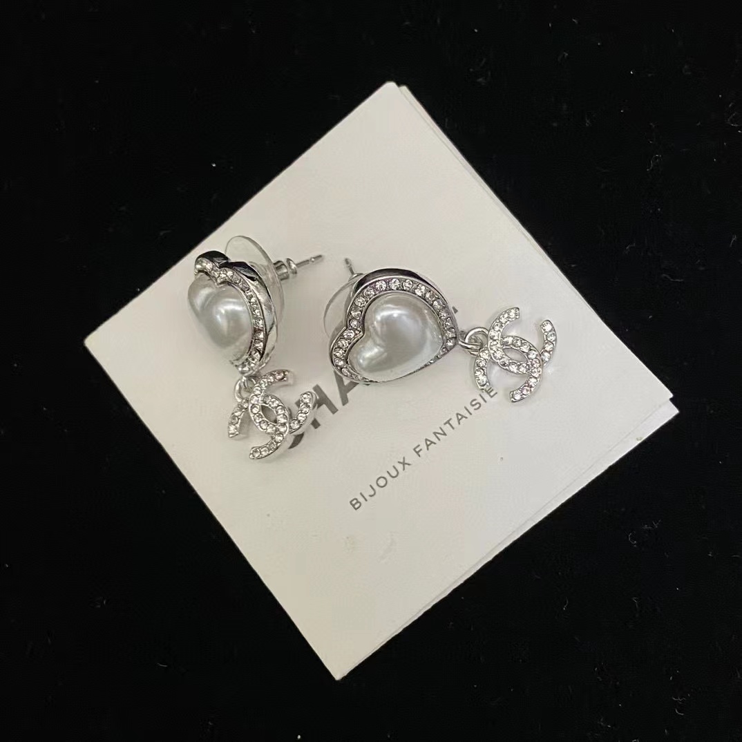 CHANE1 ハート ダブルC ピアス【50%割引+送料無料】