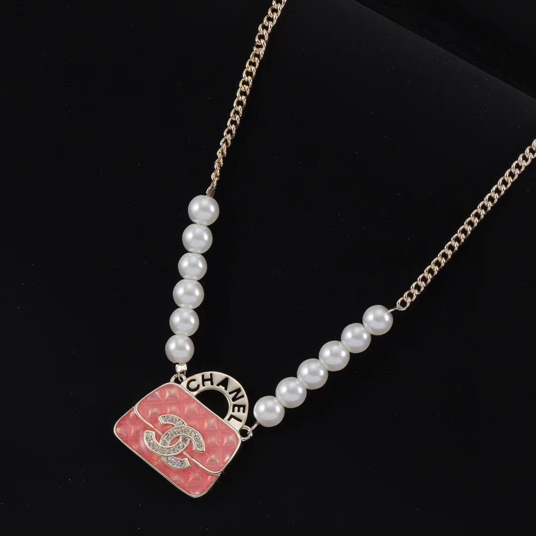 CHANE1 バッグ型パールネックレス【50％割引+送料無料】