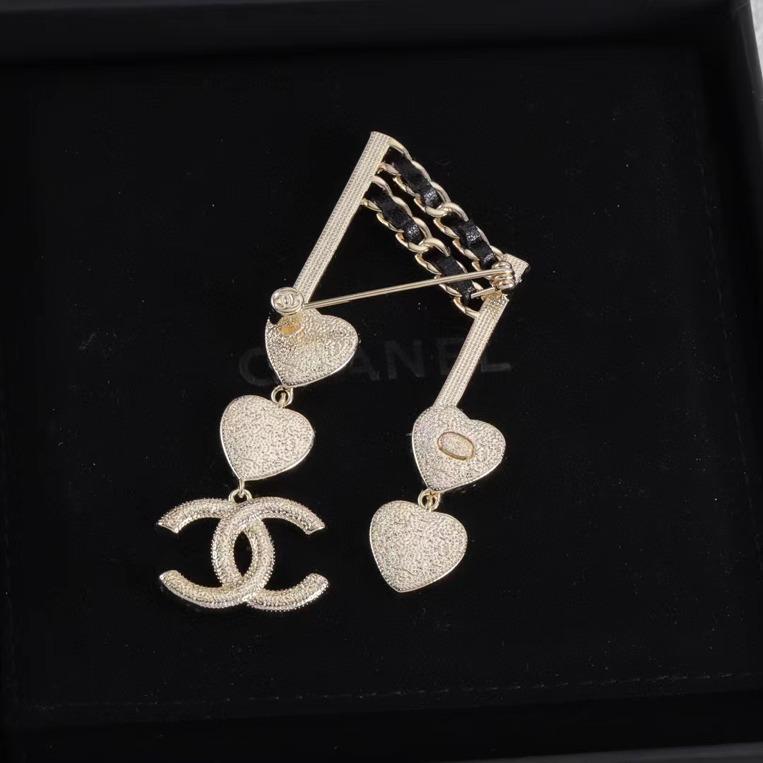 CHANE1 ハート ダブルC ブローチ【50%割引+送料無料】