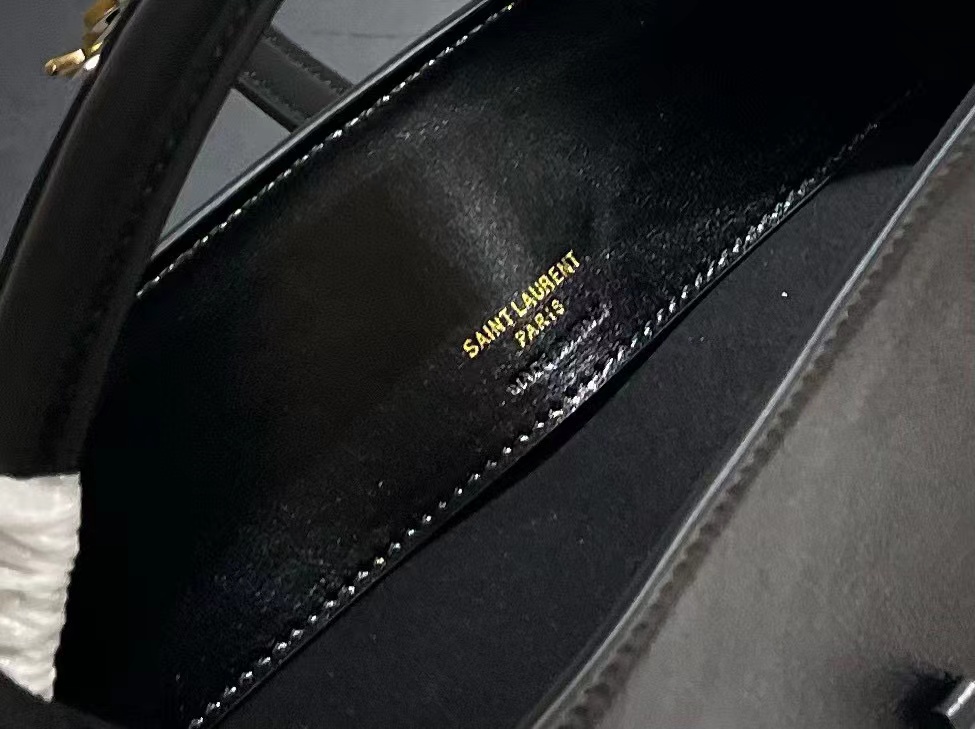 YSL高品質レザーバケットバッグ【50％割引+送料無料】