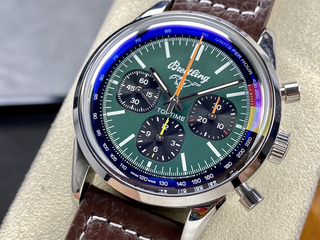 Breitling TOP TIME B01 Ford Mustang AB01762A1L1A1