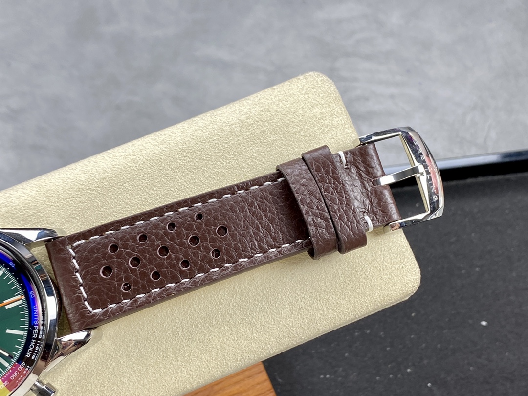 Breitling TOP TIME B01 Ford Mustang AB01762A1L1A1