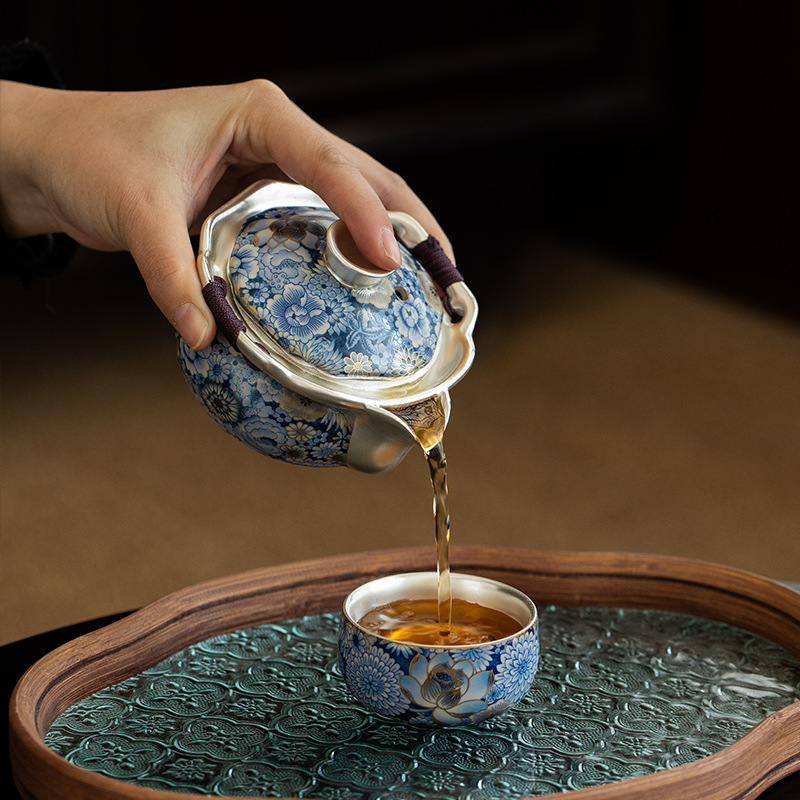 繁花鎏銀手抓壺禮盒裝