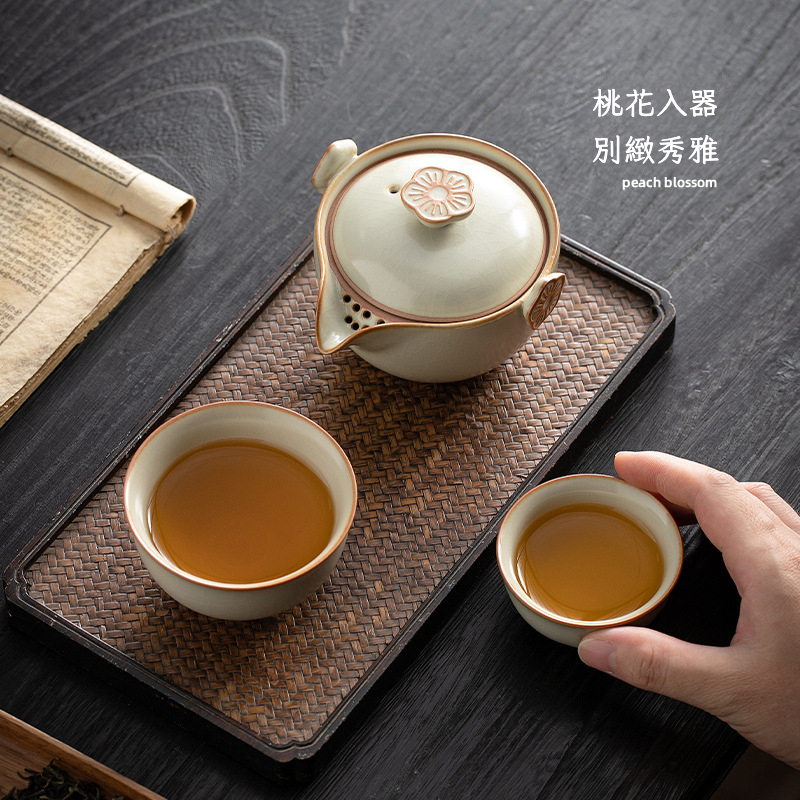 米黃桃花手抓壺米