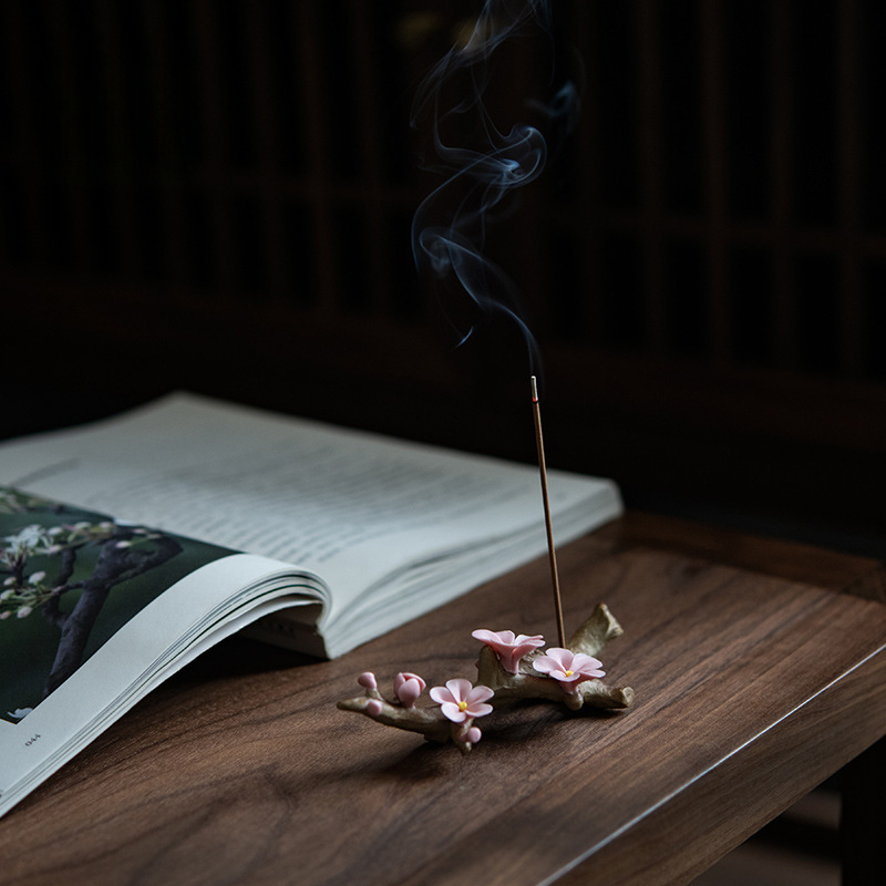 手捏陶瓷梅花小擺件 純手工瓷花筆擱 茶道茶寵小香插擱雅玩小物件