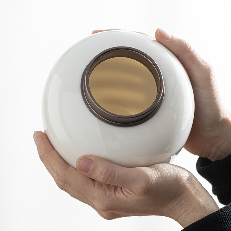 羊脂玉白瓷茶葉罐