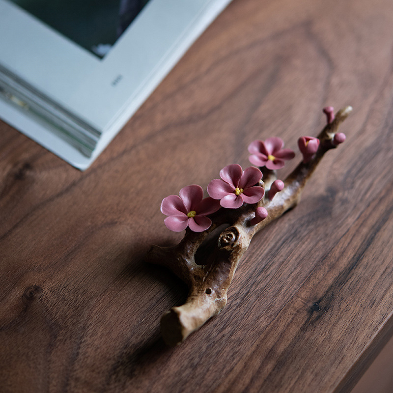 手捏陶瓷梅花小擺件 純手工瓷花筆擱 茶道茶寵小香插擱雅玩小物件