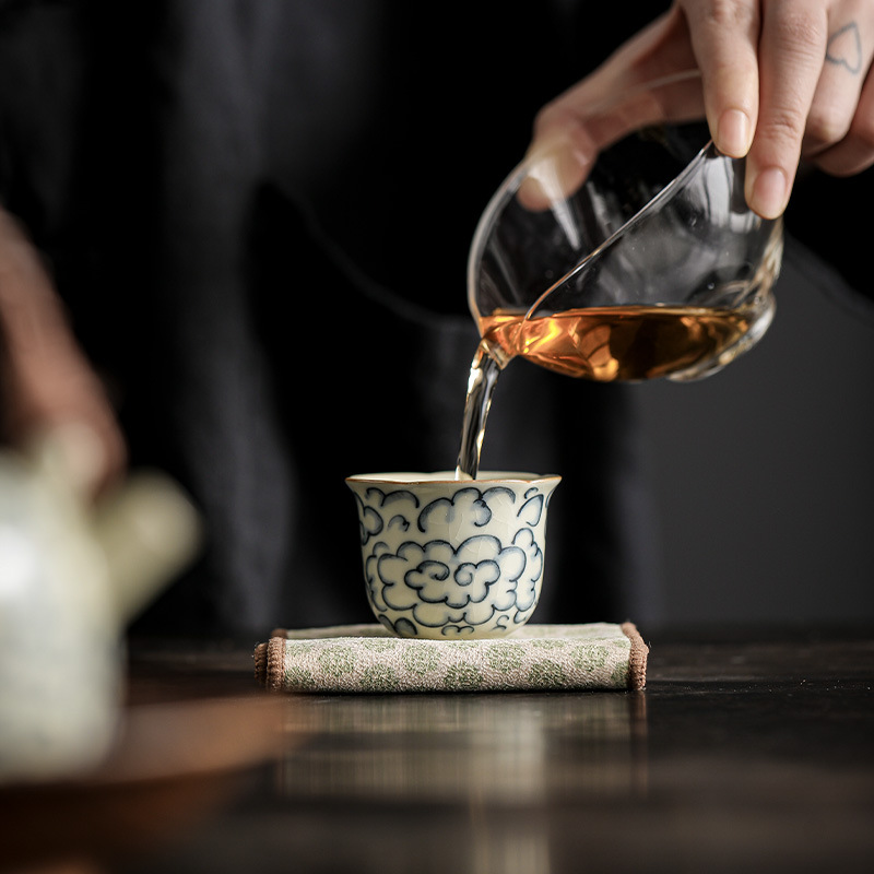 汝窯祥雲花口杯