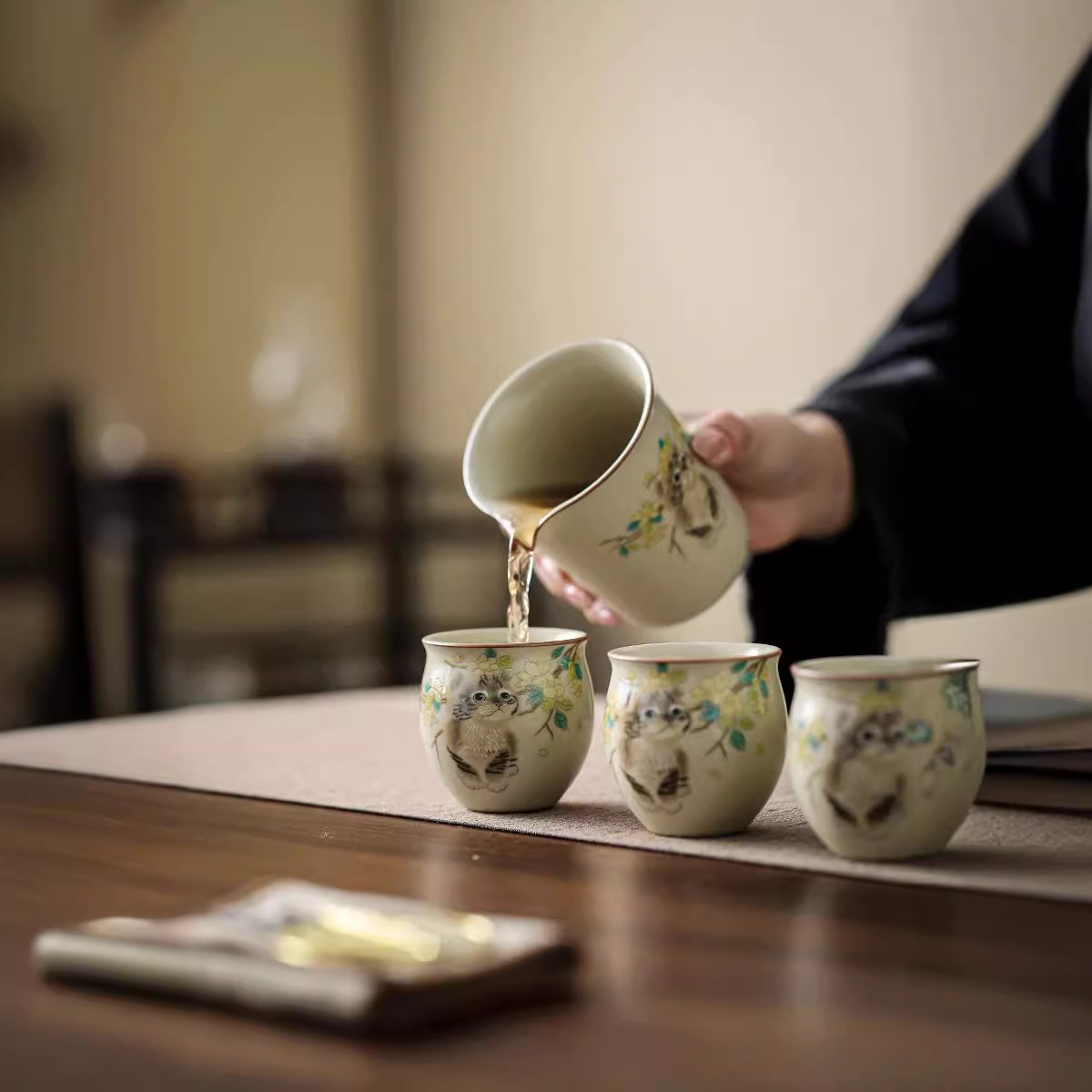 米黃汝窯貓咪主人杯