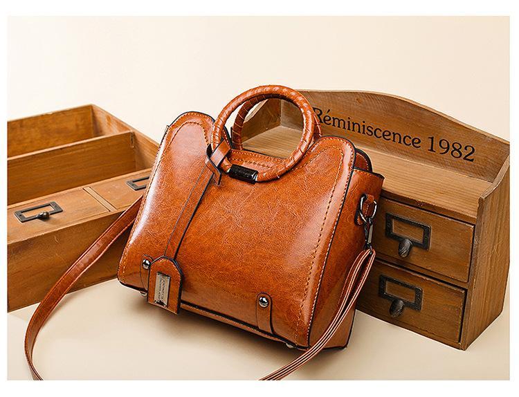 Fashionable oilskin versatile women's single shoulder diagonal women's bag mySite