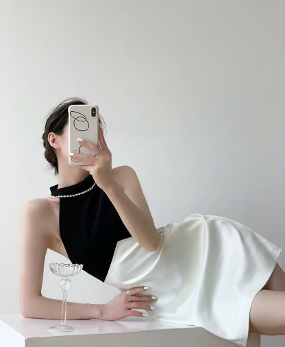 Navya Color Block Halter Neck Dress (Rejected-XL size)-The Black Bow-