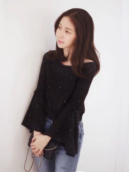 Starry Flounce Sleeves Stretch Knit Top-The Black Bow-