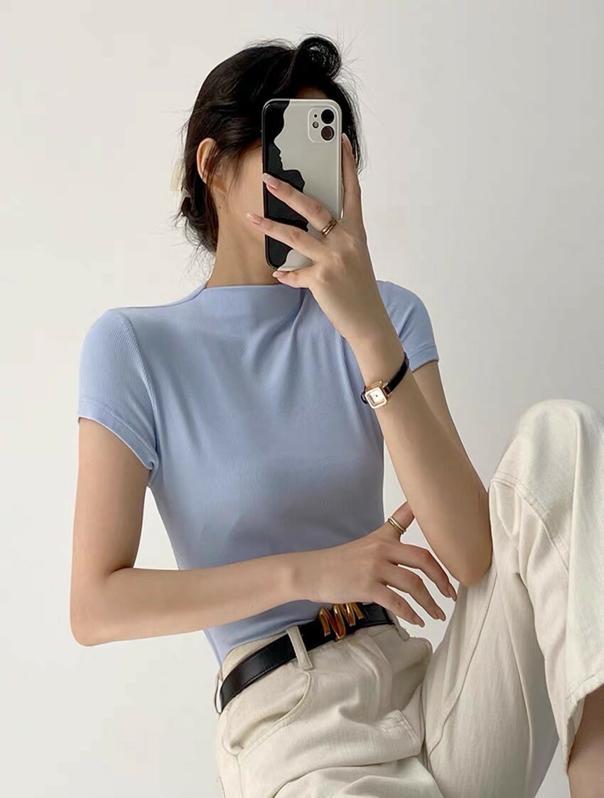 Gustava High Neck Tee (5 Colors)-The Black Bow-