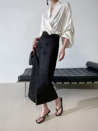 Zhou Bing Oriental Side Slit Skirt-The Black Bow-