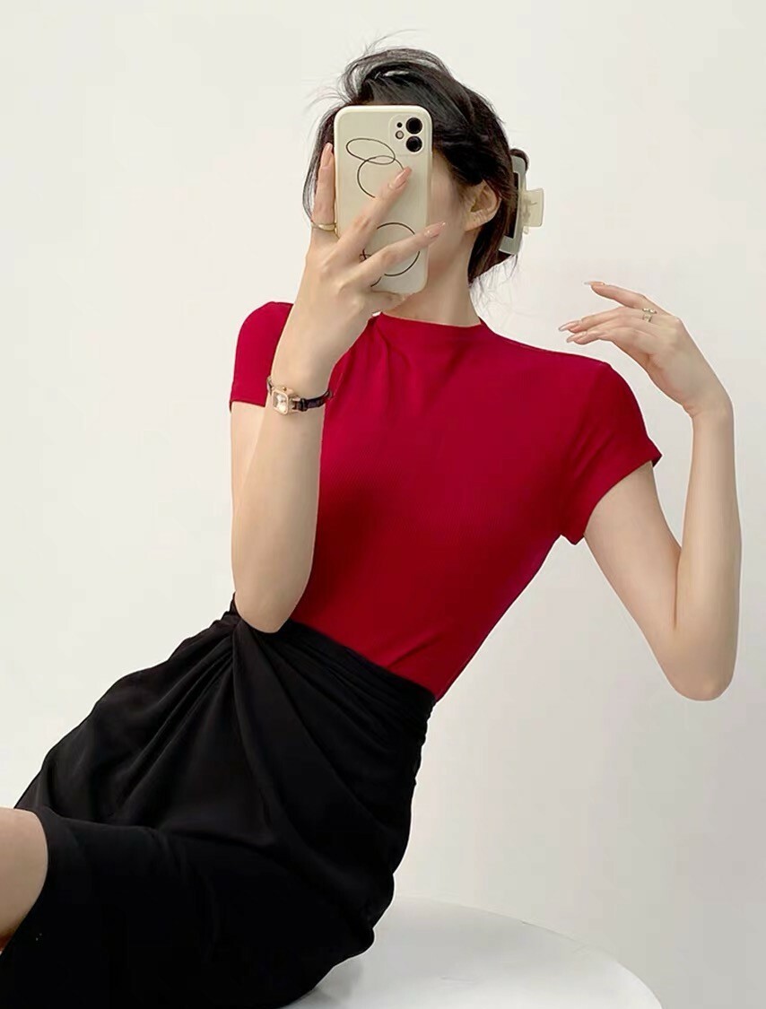 Gustava High Neck Tee (5 Colors)-The Black Bow-