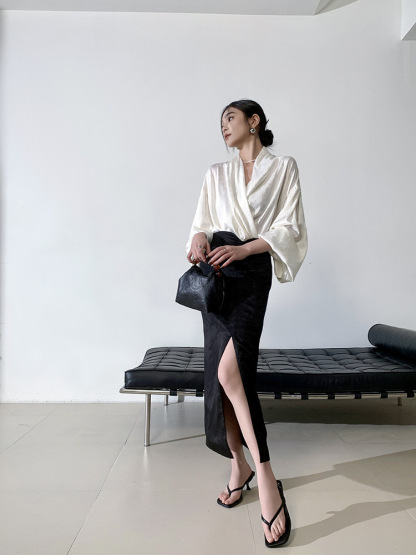 Zhou Bing Oriental Side Slit Skirt-The Black Bow-