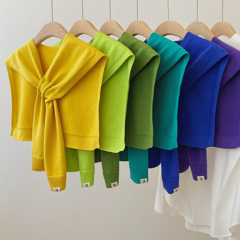 Che Che Rainbow Shawl (Breeze Collection)-The Black Bow-