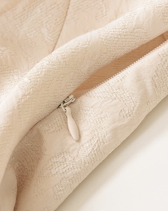 Zhou Ying Bias Cutting Cheongsam-The Black Bow-