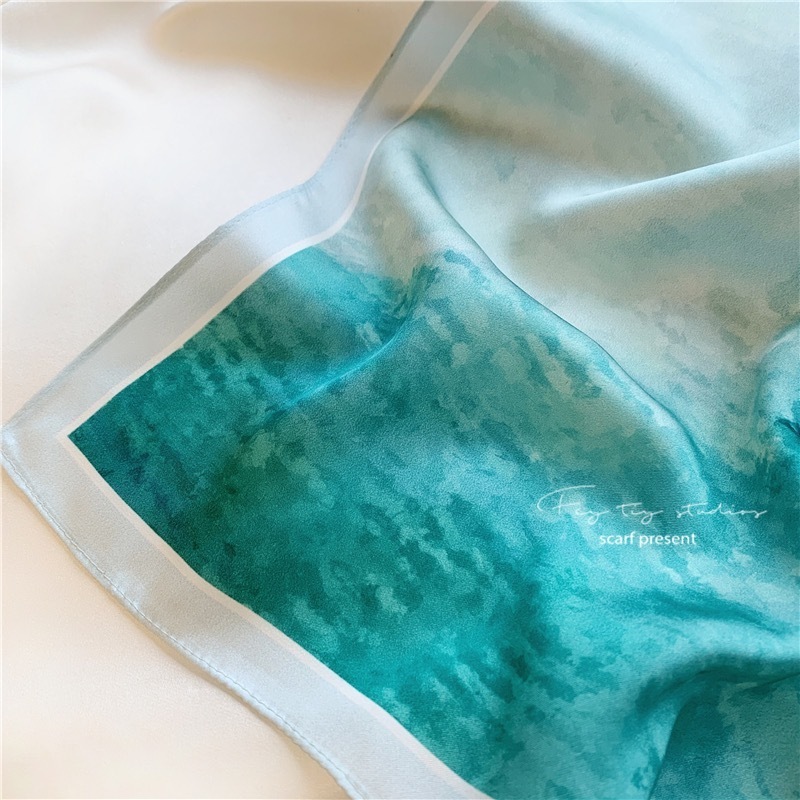 Artsy Little Scarf-The Black Bow-