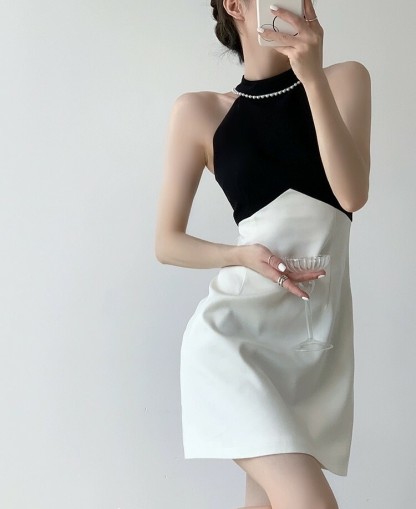 Navya Color Block Halter Neck Dress (Rejected-XL size)-The Black Bow-