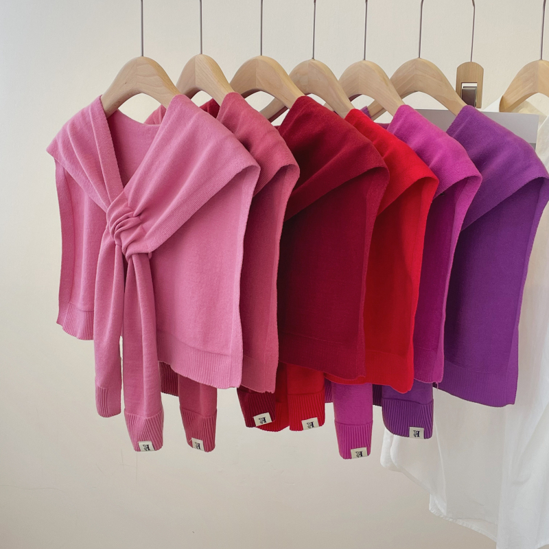 Che Che Rainbow Shawl (Warm Collection)-The Black Bow-