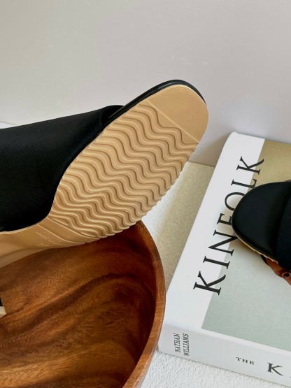 Doux Elastane Comfy Stretch Block Heel Sandals-The Black Bow-