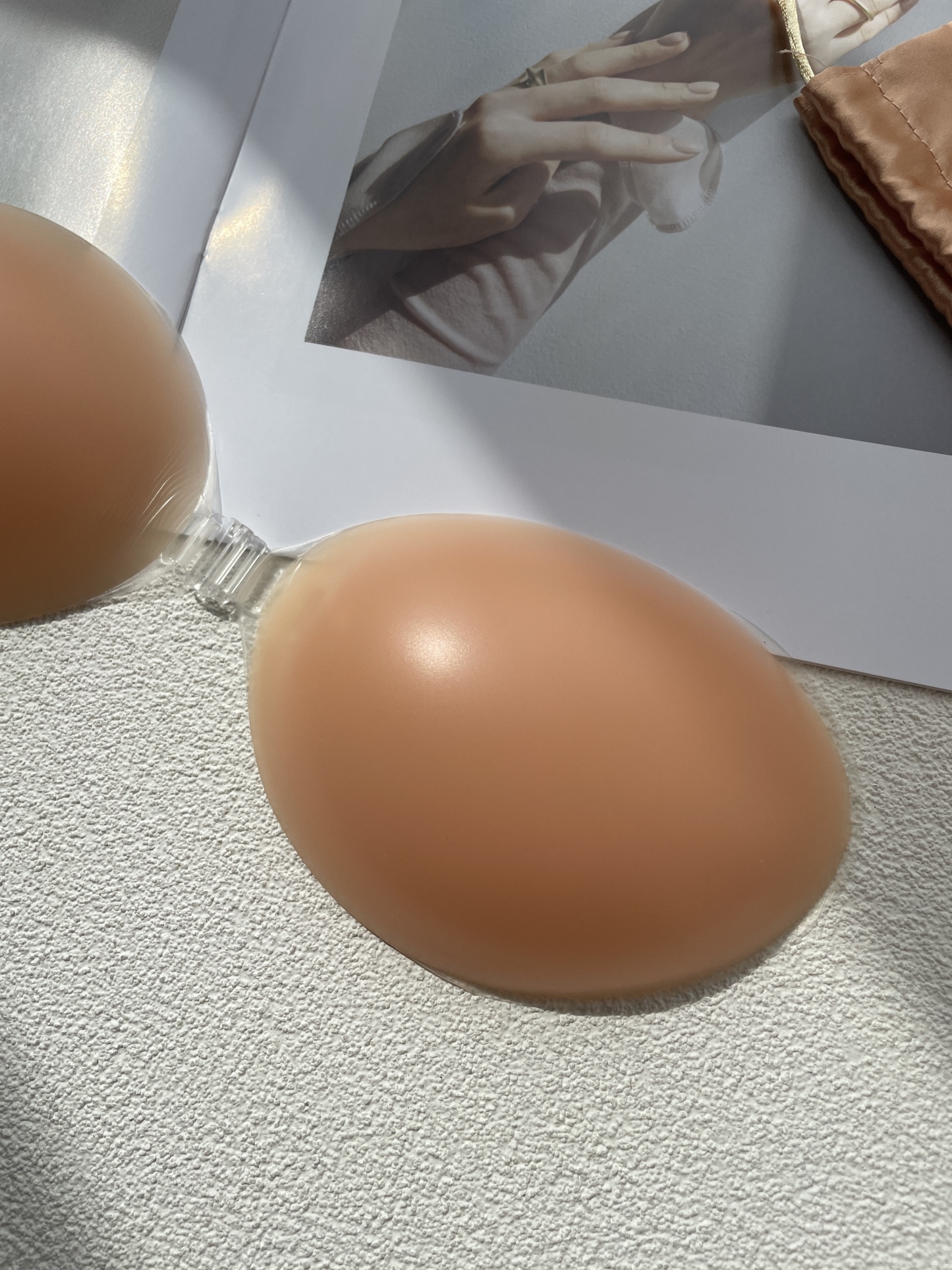 Hassle-Free Natural Look Seamless Silicone Nude Bra-The Black Bow-