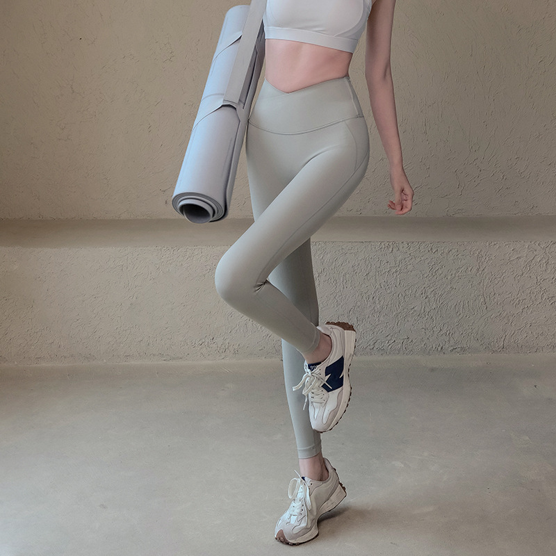 無痕裸感健身褲