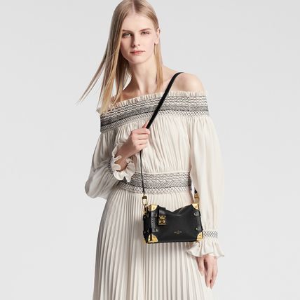 【LOUIS VUITTON】グレイン カーフ レザー製 サイドトランク PM