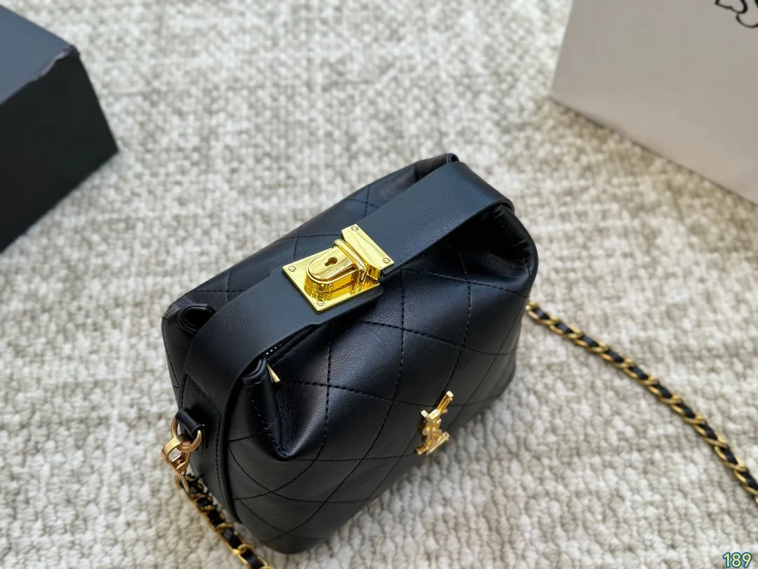 SAINT LAURENT ショルダーバッグ