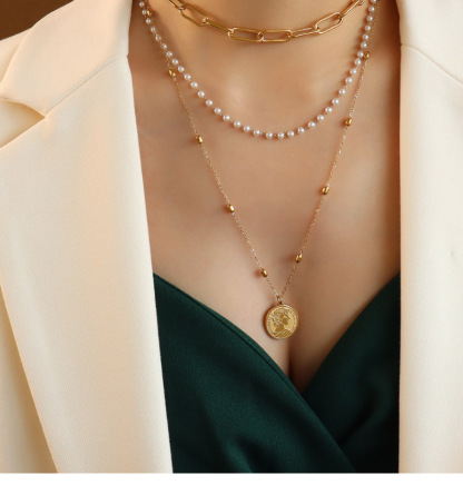 Choker Chain & Queen Plate Three Layer Necklace Set