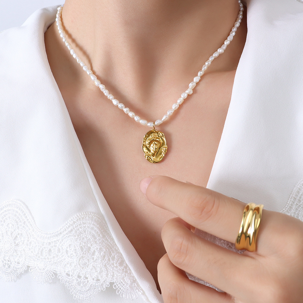 【有原价】商品5-All Fresh Water Pearls Vintage Style Pendant Necklace