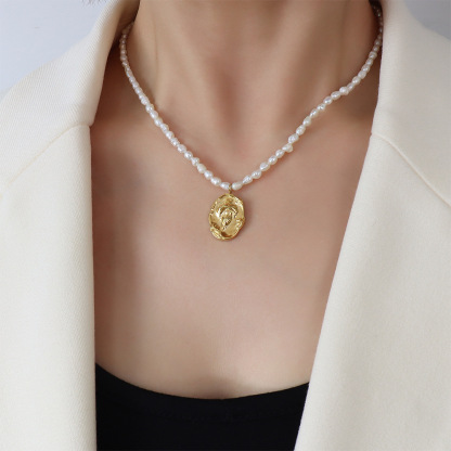 【有原价】商品5-All Fresh Water Pearls Vintage Style Pendant Necklace