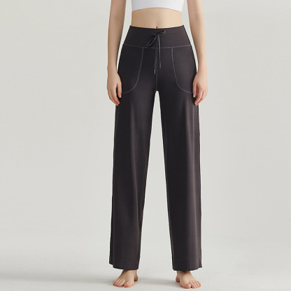 Loose wide-leg pants