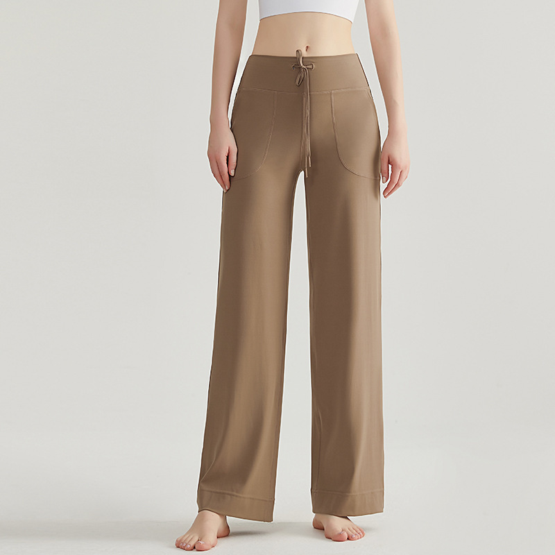 Loose wide-leg pants