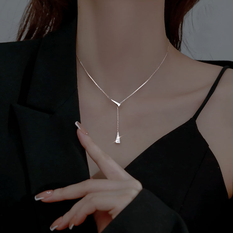 三角流蘇法式輕奢小眾設計高級幾何鎖骨項鍊-Cicichill