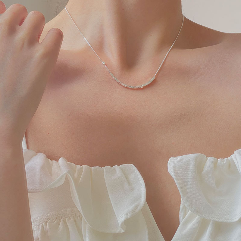 日韓氣質簡約小眾設計感小方塊鎖骨項鍊