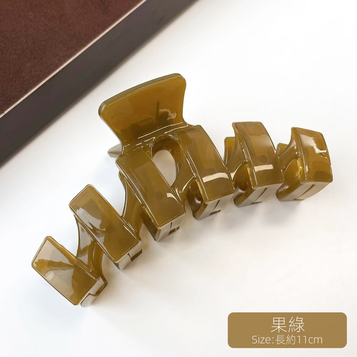 經典百搭高級感簡約髮量多盤髮後腦勺鯊魚夾髮飾