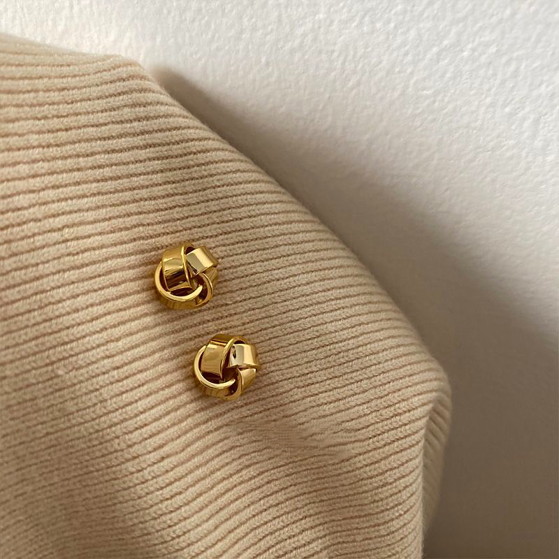 法式優雅精緻扭結纏繞氣質ins百搭個性耳釘-Cicichill