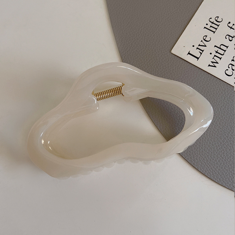 經典百搭高級感簡約髮量多盤髮後腦勺鯊魚夾髮飾